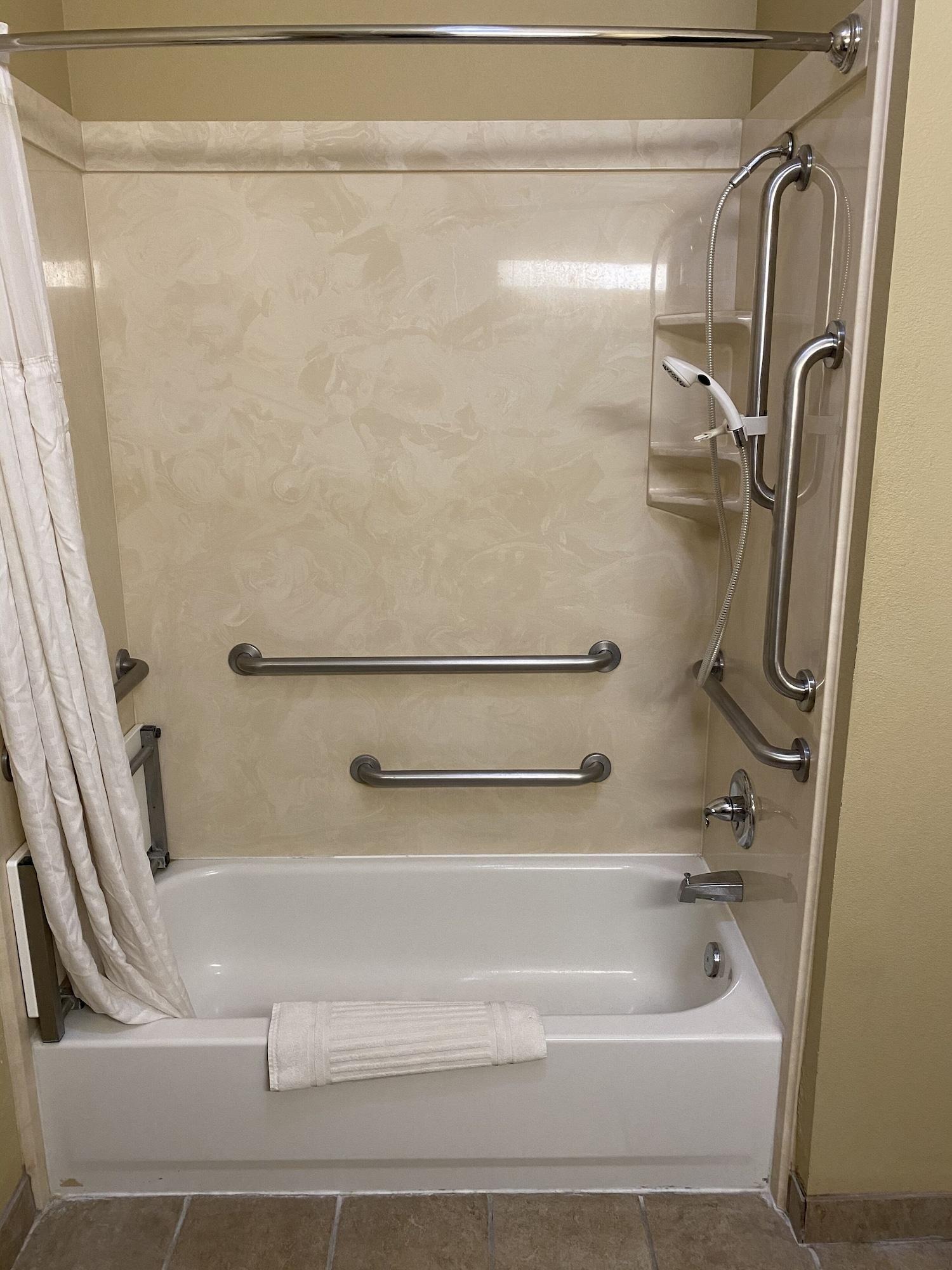 Comfort & I-20 Hotel