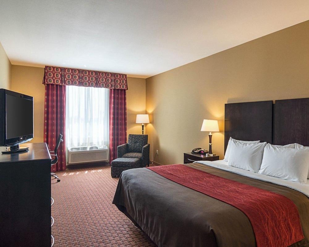 Hotel Comfort & I-20 3*