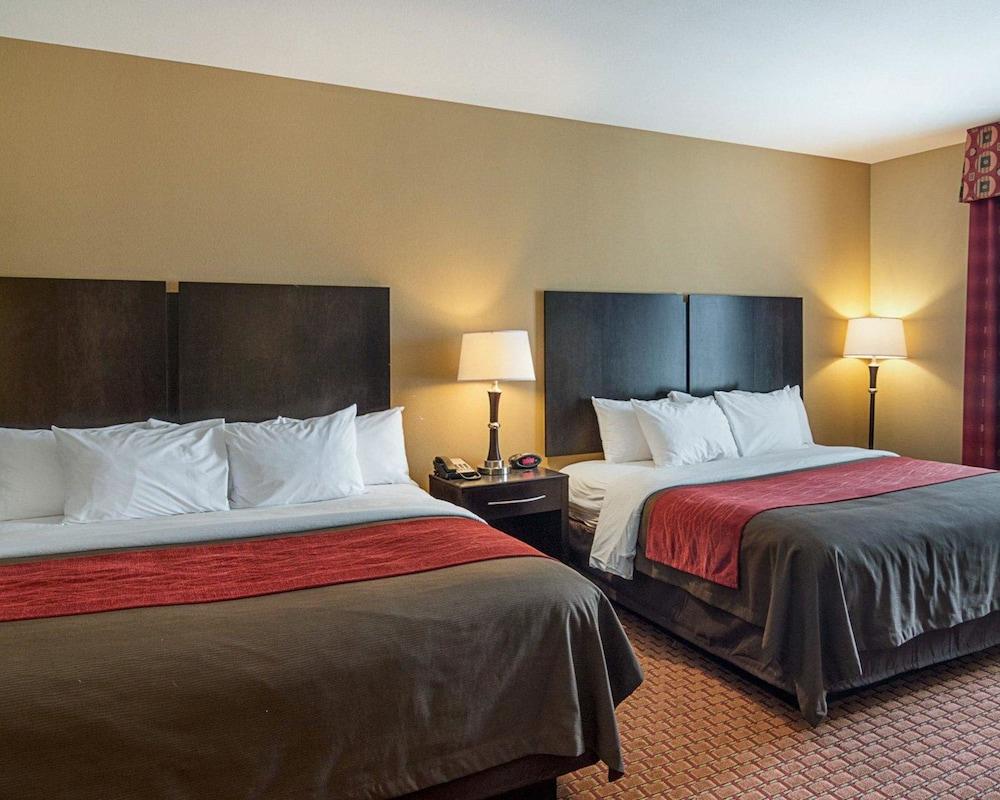 Comfort & I-20 Hotel