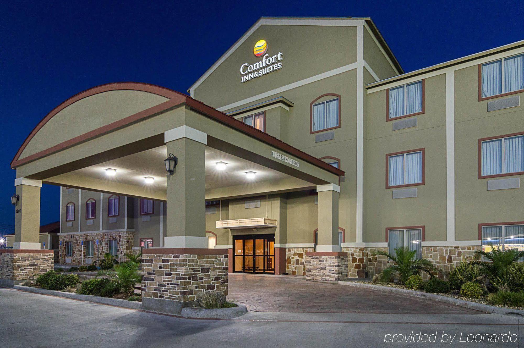Hotel Comfort & I-20 Monahans