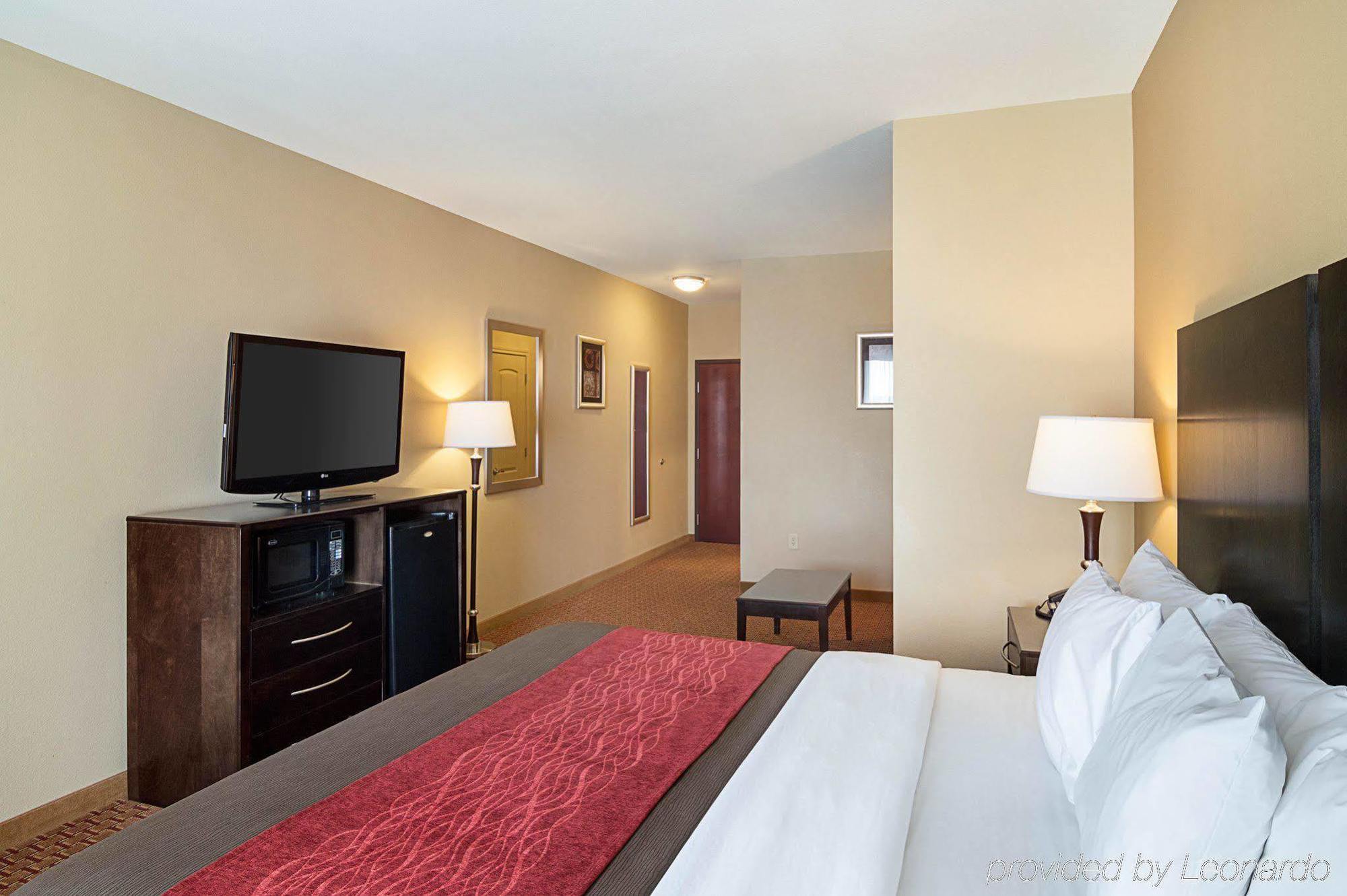 Hotel Comfort & I-20 Monahans